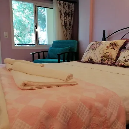Otel Maviev Çeşme