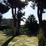 Hotel Maviev