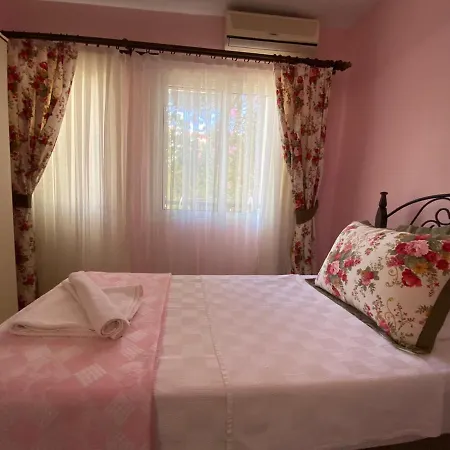 ホテル Maviev Çeşme