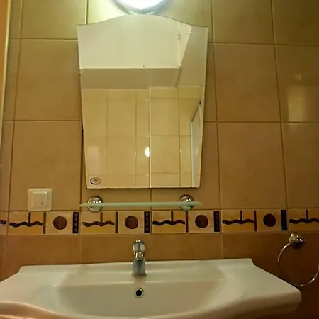 Maviev Hotel