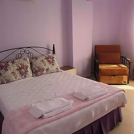 Otel Maviev