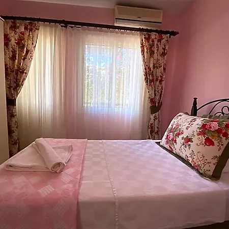 Maviev Otel Çeşme
